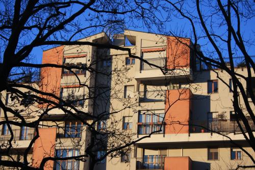 Milano, intervento residenziale Via Inganni 99